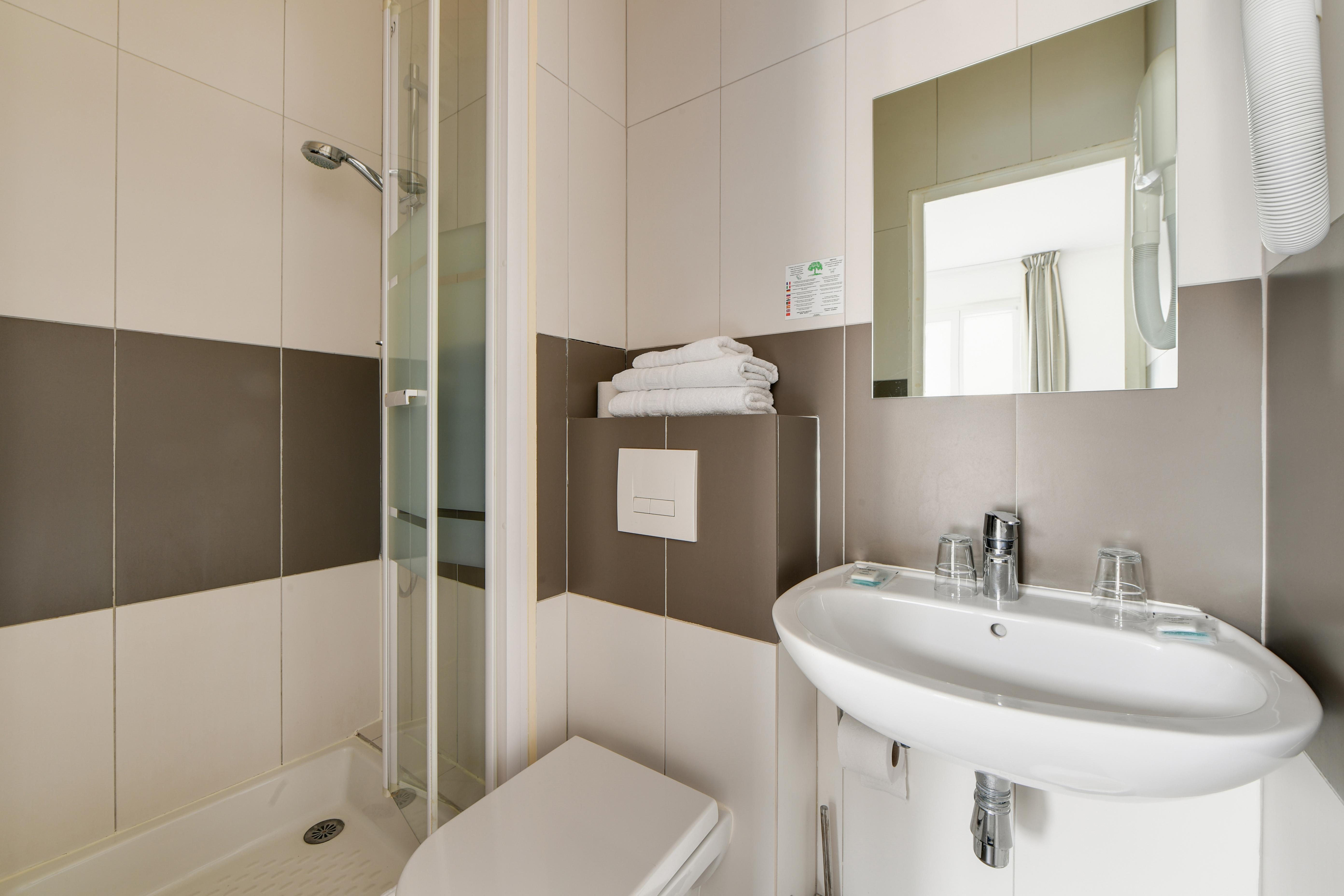 Louisa Hotel Париж Екстериор снимка