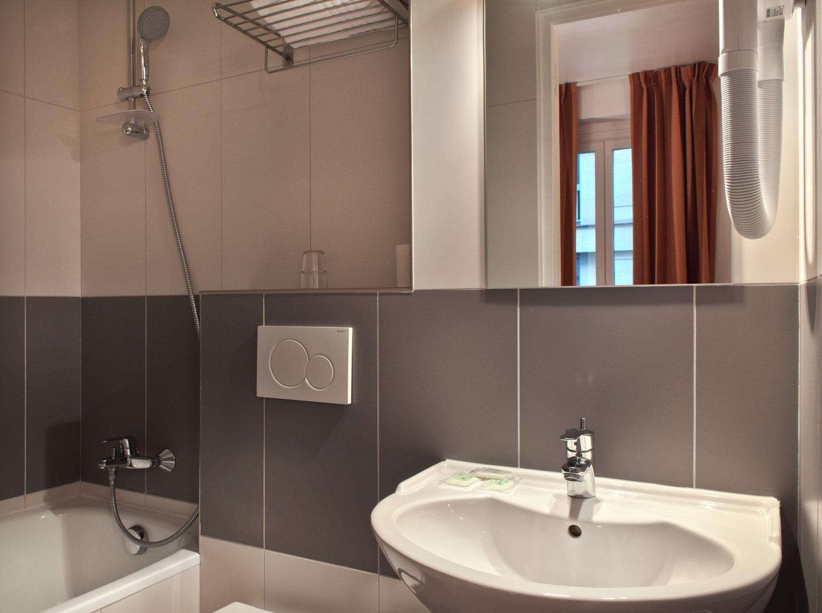 Louisa Hotel Париж Екстериор снимка
