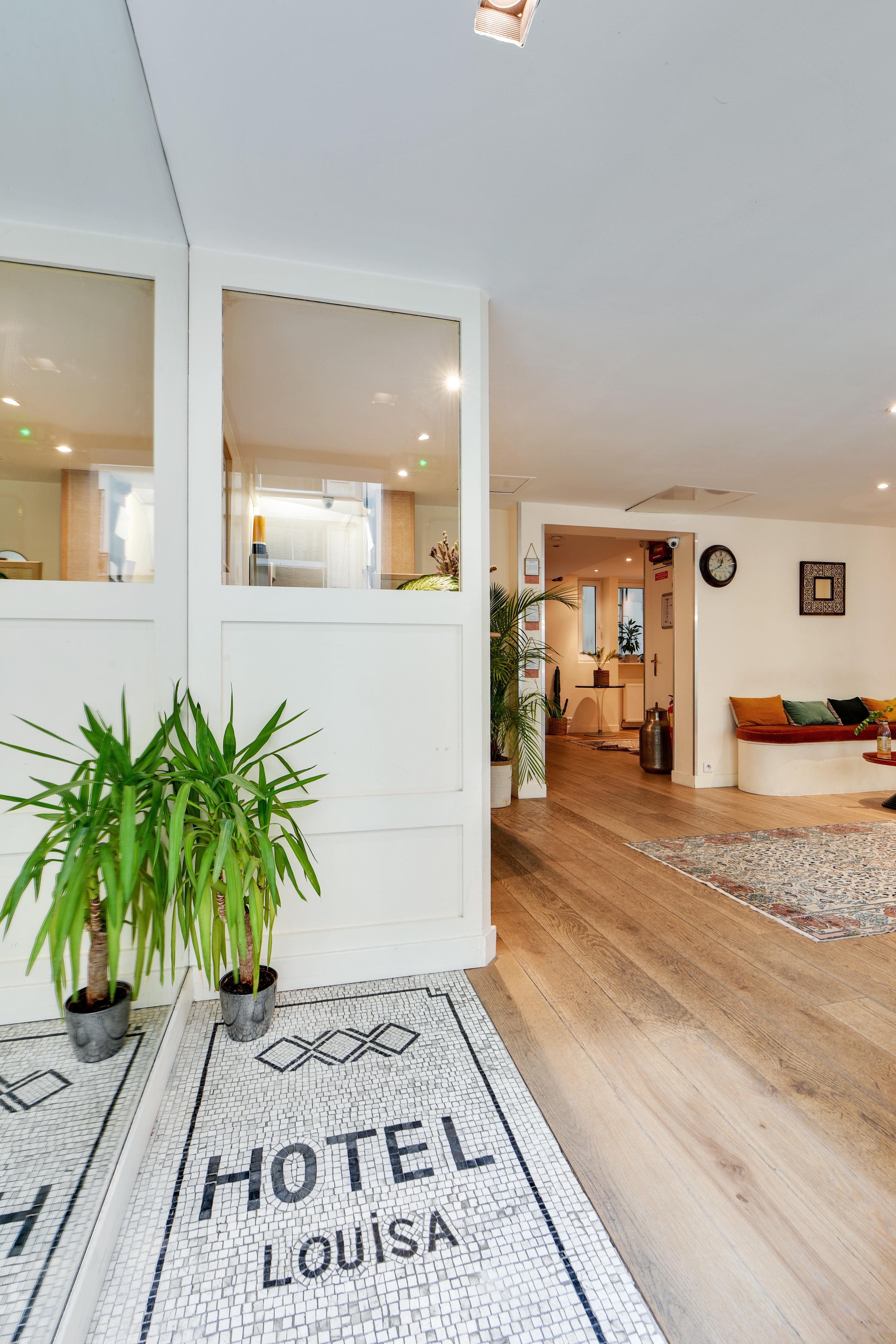 Louisa Hotel Париж Екстериор снимка