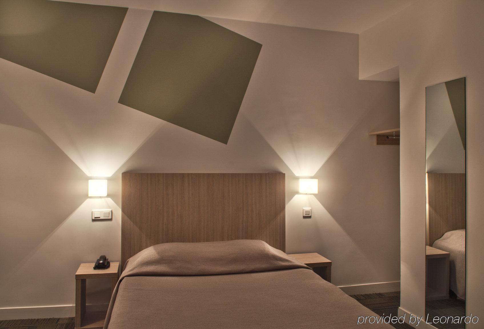 Louisa Hotel Париж Стая снимка